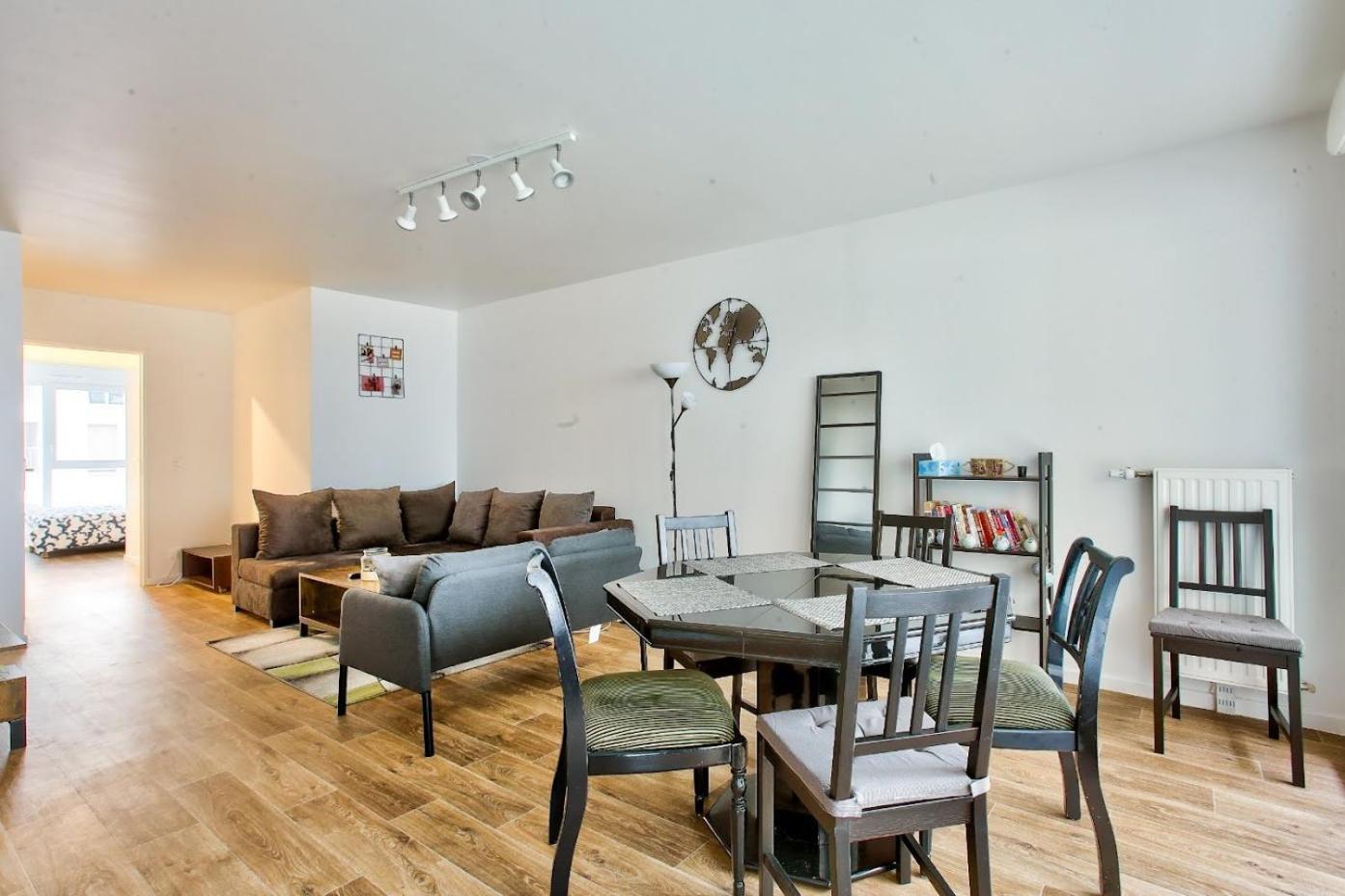 Private In Sharing Free Parking * Bagneux (Hauts-de-Seine)